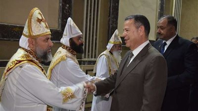 أسقف ببا يستدل بكتاب للشيخ الشعراوي في قداس عيد القيامة