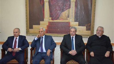 شاروبيم يهنئ 