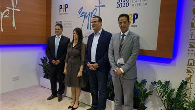 صلاح حسب الله يتفقد الجناح المصري بملتقى دبي للسياحة |صور