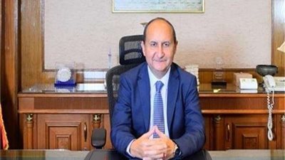 توريد ماكينات 140 مصنعًا بمنطقة الصناعات النسيجية بمدينة السادات