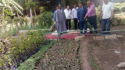 رئيس مدينة بنها يتفقد مشتل مجلس المدينة بمناسبة شم النسيم