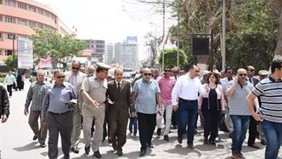 محافظ الشرقية يُشارك المواطنين احتفالاتهم بأعياد الربيع