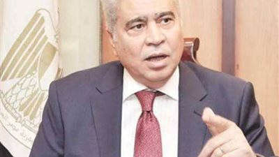 محافظ المنيا يوافق على فتح 5 هناجر لاستقبال محصول القمح