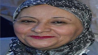 إحدى المكرمات للسيسي: المرأة المصرية تعيش أزهى عصورها في عهدك
