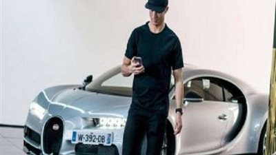 رونالدو يقتني أغلى سيارة في العالم