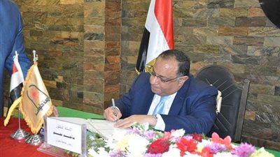 جامعة حلوان تفوز بالمركز الأول في مسابقة التجديف