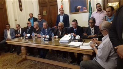 بدأ حفل توزيع جوائز مسابقة 