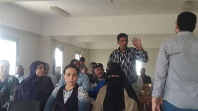 إعلام المنيا: انتشار ظاهرة زواج القاصرات في الريف بسبب الخوف من لقب 