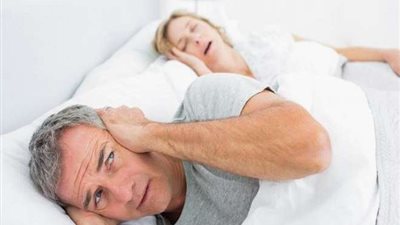 مثل الرجال تماماً.. دراسة تكشف إصدار النساء أصوات للشخير أثناء النوم