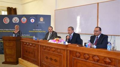 بالصور.. جامعة السويس تنظم المؤتمر السنوي للأمراض الصدرية