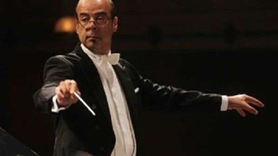 أوركسترا القاهرة يعزف 