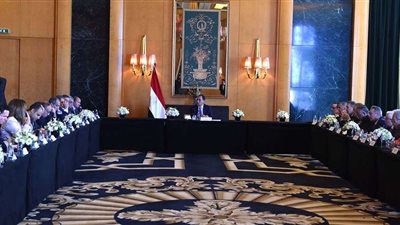 رئيس الوزراء يجتمع بمجلس الأعمال المصرى اللبناني المشترك