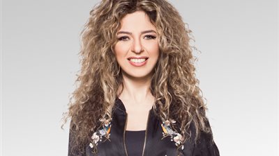 جيهان عبدالله تستضيف كبار نجوم الوطن العربى فى برنامج رسايل على نجوم FM