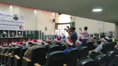 بالصور.. وزير الأوقاف يوجه رسالة صارمة للإرهاب أثناء خطبة الجمعة بالمنيا