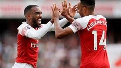 لاكازيت يتوج بجائزة أفضل لاعب بجولة نصف نهائي الدوري الأوروبي