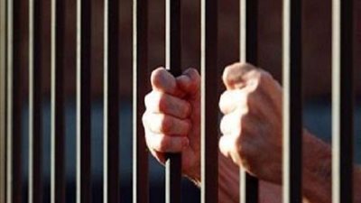 نيابة الشرقية تأمر بضبط 3 أشخاص لاتهامهم بزج المخدرات لضحايا العمرة