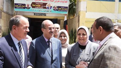 محافظ البحيرة يدشن حملة فحص فيرس سي للطلاب