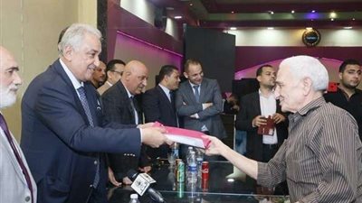 نقيب المحامين يشيد بحديث الرئيس حول خريجي كليات الحقوق