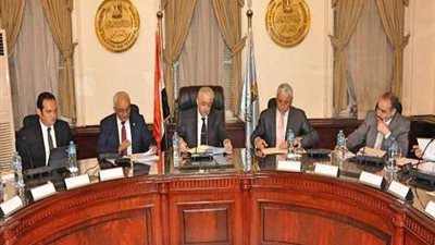 وزير التعليم يتابع تحضيرات الإجراءات الخاصة باختبارات الأول الثانوي
