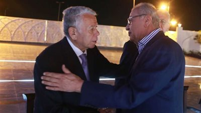 حسن حمدى وفتحي مبروك  فى عزاء نور كمال حافظ لاعبة يد الأهلى