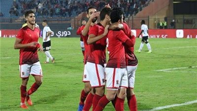 اليوم.. الأهلي يسعى لمواصلة تربعه على عرش القمة أمام النجوم