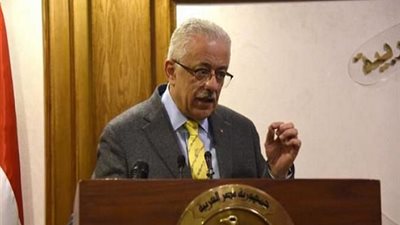 طارق شوقي ينشر على صفحته أمثلة استرشادية لمادة التاريخ