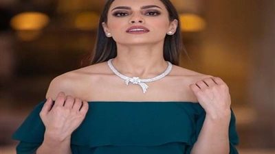 كارمن سليمان تغني تتر مسلسل 