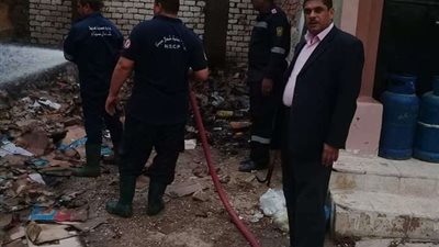 السيطرة على حريق بجوار مخزن أنابيب بمدينة بئر العبد دون خسائر بشرية