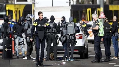 إصابة مشرع ومقتل مستشاره في هجوم مسلح بالقرب من مبنى كونجرس الأرجنتين