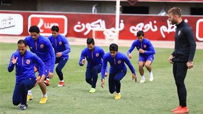 لاعبي الأهلي الغائبون عن مباراة سموحة يخوضون المران عصر اليوم