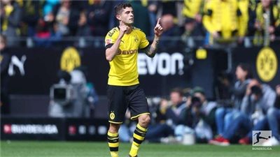 بايرن ميونخ يتعثر ودورتموند يُحيي آماله في البوندزليجا قبل جولة من النهاية