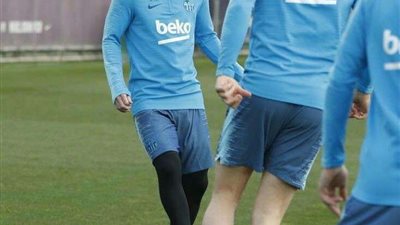 بعد الخروج الأوروبي .. ظهور ميسي في مران برشلونة