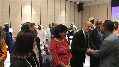 رئيس وزراء أثيويبا يقيم مأدبة إفطار بحضور السفير المصري