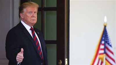 ترامب يحذر الصين من الرد على الرسوم الأمريكية