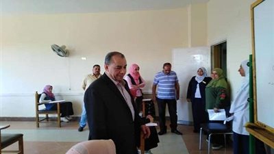 مدير تأمين صحي الشرقية يتفقد مستشفى العاشر من رمضان