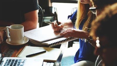 لوعندك امتحانات..مشروب سحري للتغلب على ضعف الذاكرة والنسيان