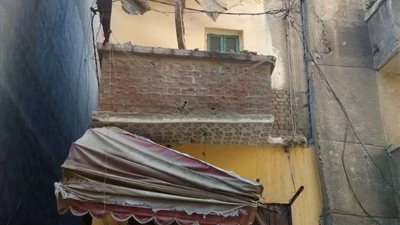 مصرع سيدتين نتيجة سقوط بلكونة بمحرم بك  في الإسكندرية