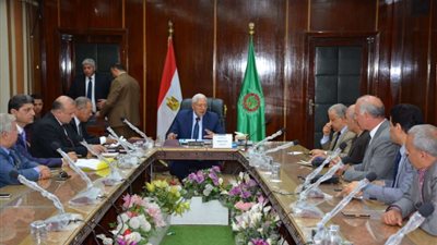 محافظ الدقهلية يحث على الاستعداد الجيد لامتحانات الصف الأول الثانوي