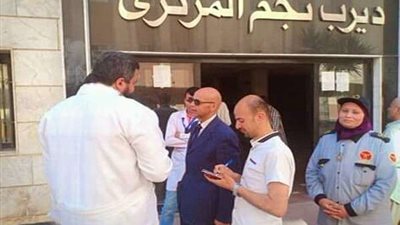 وكيل صحة الشرقية يتفقد مستشفى ديرب نجم المركزي