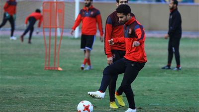 مران الأهلي.. أجاي يغادر مصابا وجلسات فنية مع بعض اللاعبين