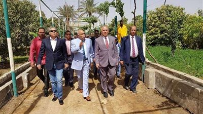 وزير الري ومحافظ المنيا يفتتحان مؤتمر 