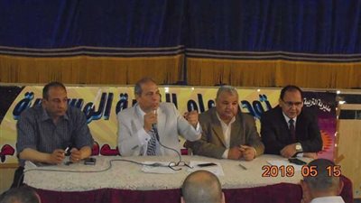 وكيل تعليم المنيا يعقد اجتماعًا للتجهيز لامتحانات الصف الأول الثانوي