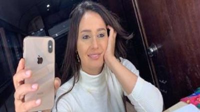 صورة جديدة لـ حلا شيحة في كواليس مسلسل 