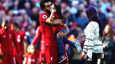 صحيفة إسبانية تكشف حقيقة سعي ريال مدريد للتعاقد محمد صلاح