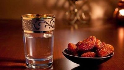 8 فتاوى رمضانية تبيح إفطار الصائم.. تعرف عليها