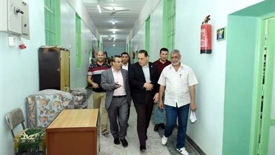 محافظ الشرقية يتفقد كنترول الشهادة الإعدادية