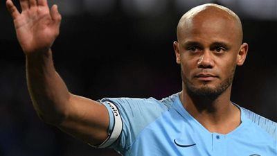 مانشستر سيتي يودع كومباني بحفل تكريم في سبتمبر