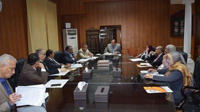 جامعة بني سويف: تطبيق بنوك الأسئلة لطلاب برنامجي بالتعلم المدمج