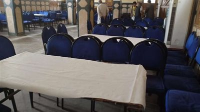 محافظ بني سويف يتابع سير العمل بمائدة إفطار الديوان بمسجد عمر بن عبدالعزيز