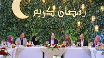 برلماني : دعوة الرئيس المواطنين لتناول وجبة الإفطار يعطى ثقة  في الدولة